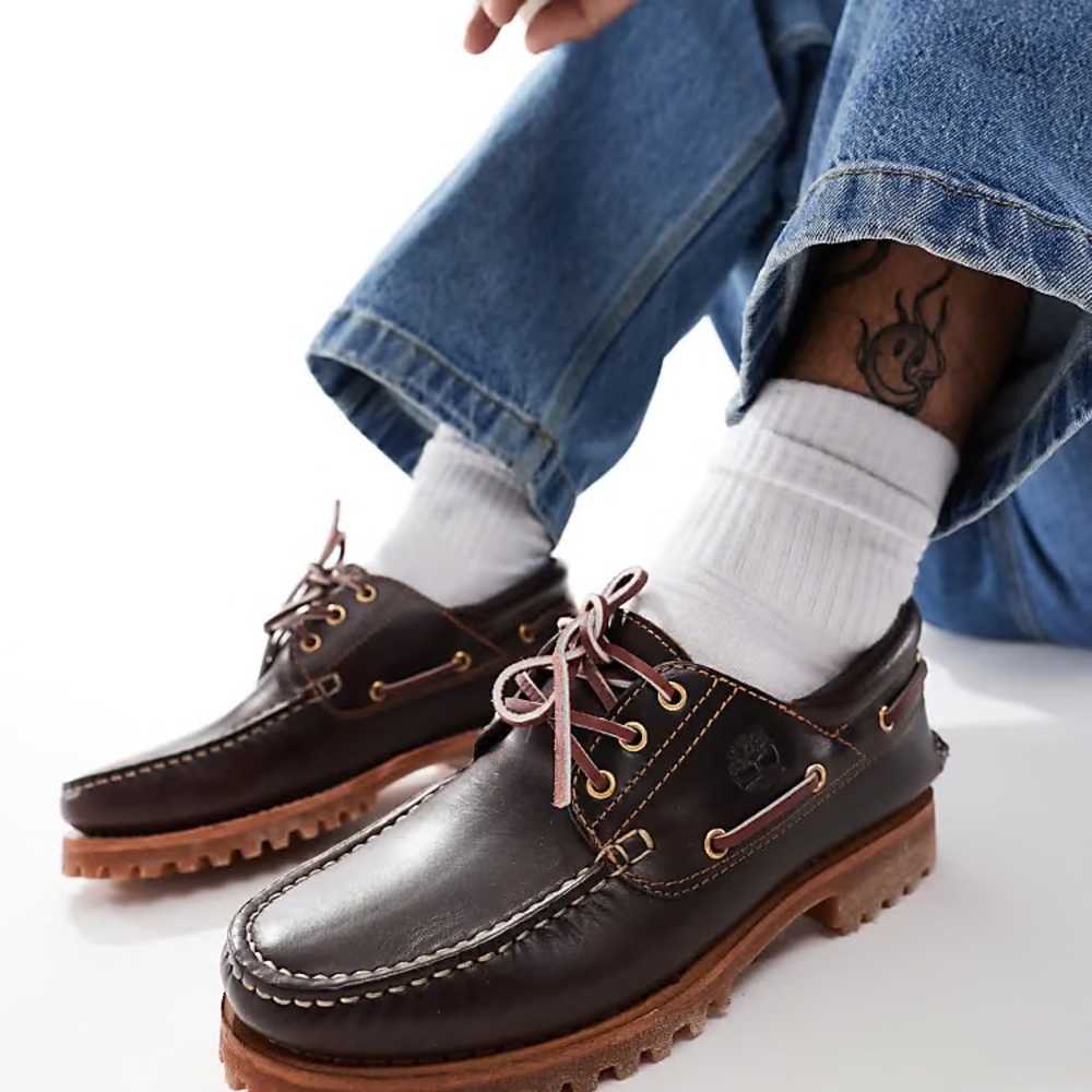 Timberland authentic 3-eye lug boat shoe in brown